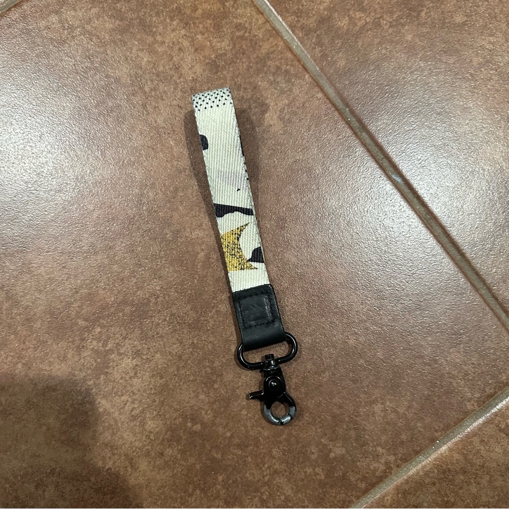 Thread Wallets Wrist Keychain Lanyard